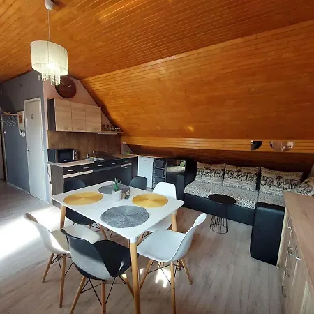 In - Balaton 43964 * Keszthely