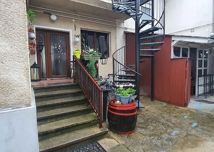 In - Balaton 43964 Apartamento