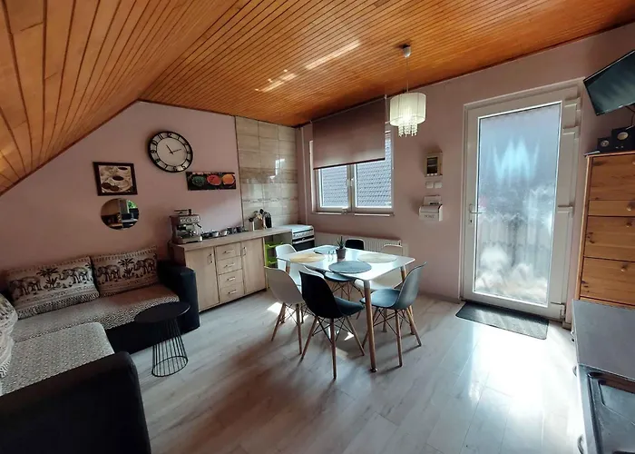 In - Balaton 43964 Apartamento *